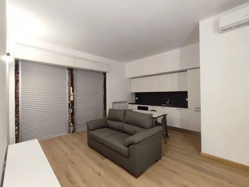 home-staging-camera-da-letto-con-lecasedigrace-immobile-arredato-per-investimento-milano