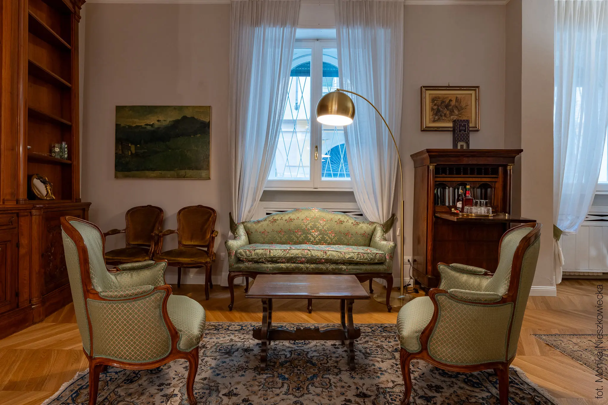 Fotografia immobiliare, appartamento di Interior designer Aida Bereket Debas