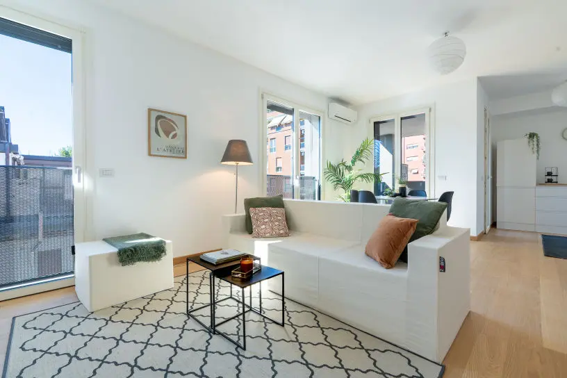 home-staging-vuoto-monika-nieszkowiecka-per-vendere-meglio-a-milano