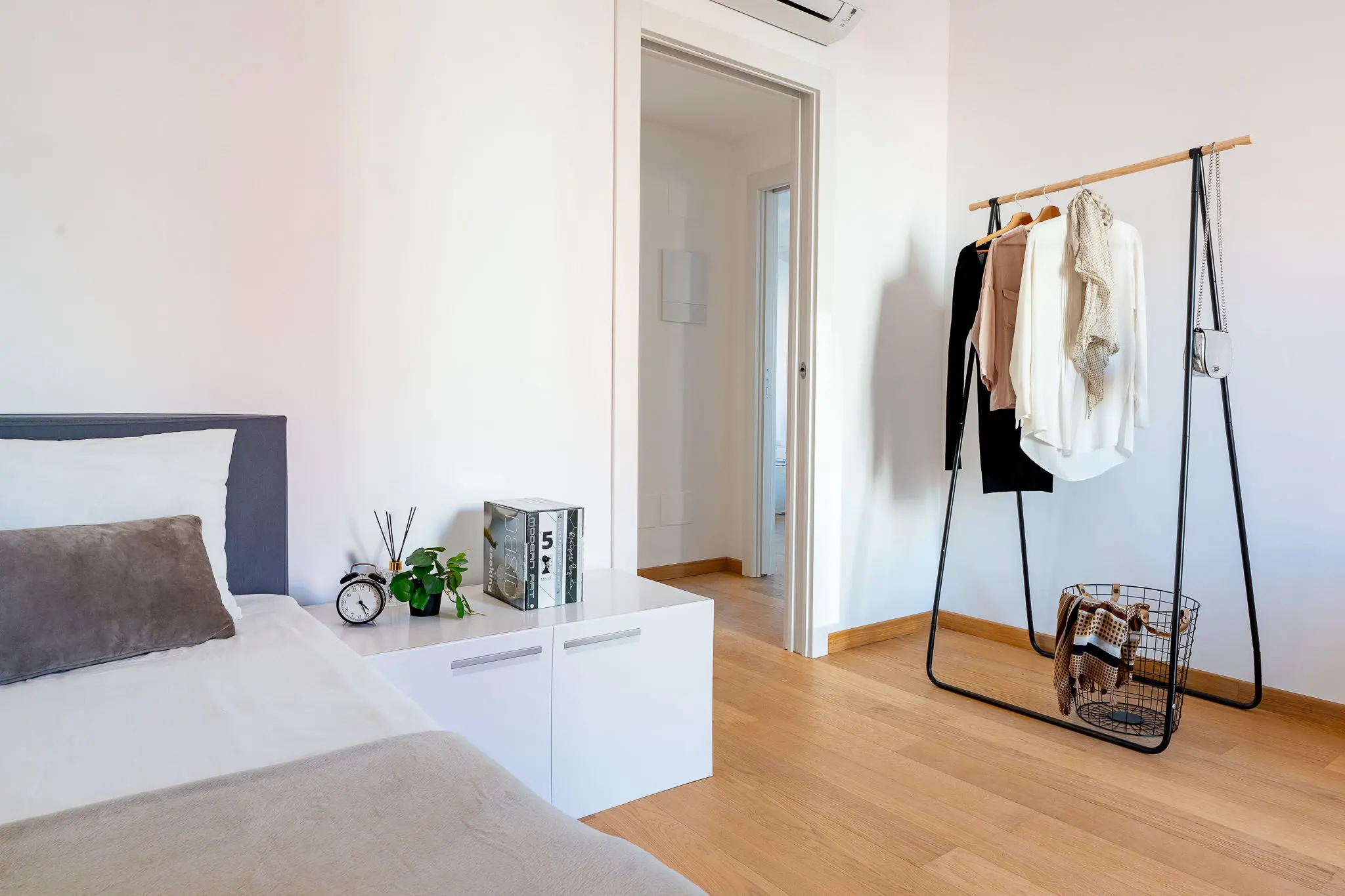 home-staging-vuoto-monika-nieszkowiecka-per-vendere-meglio-a-milano