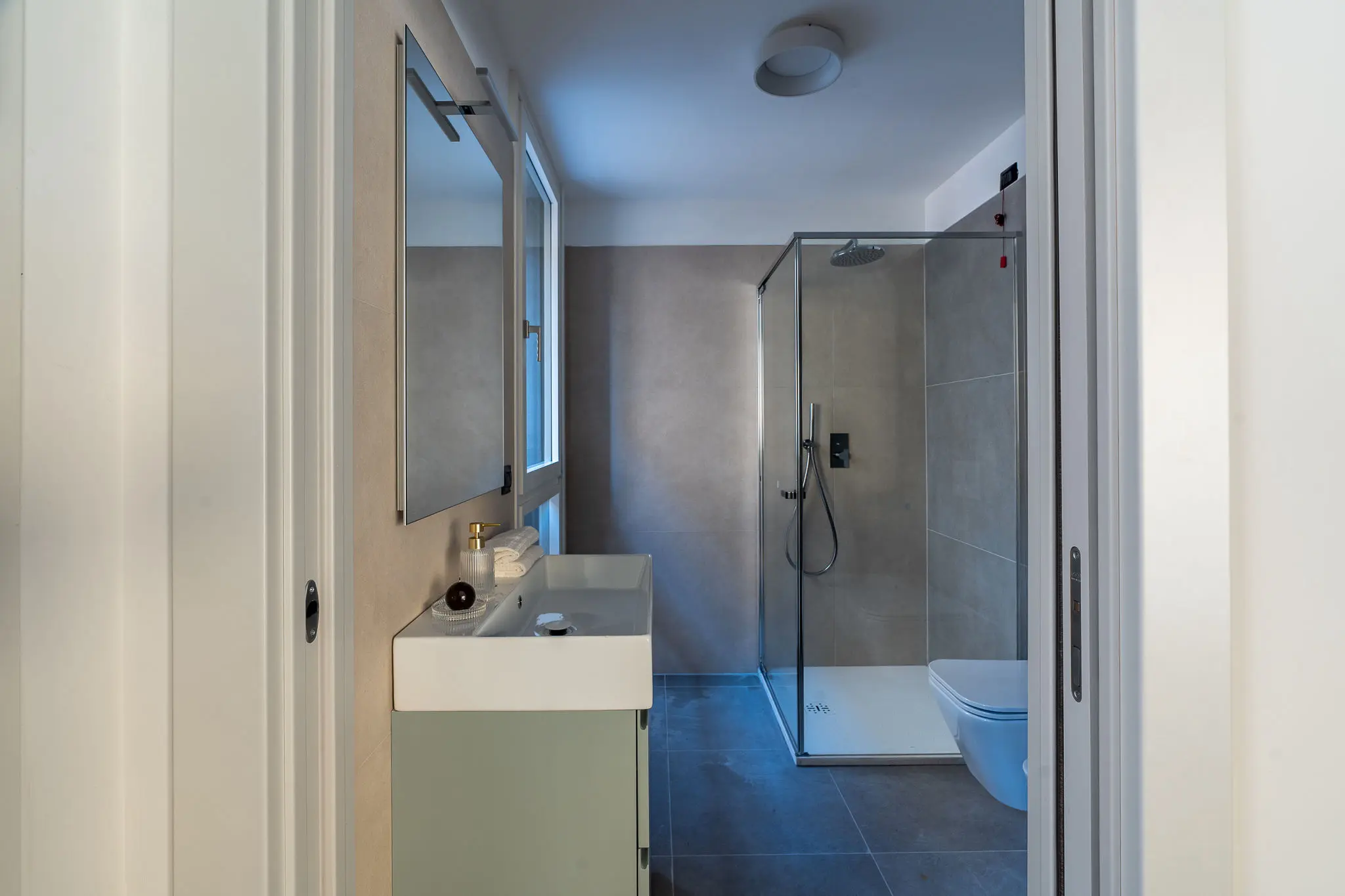 home-staging-arredato-nuova-costruzione-con-monika-nieszkowiecka